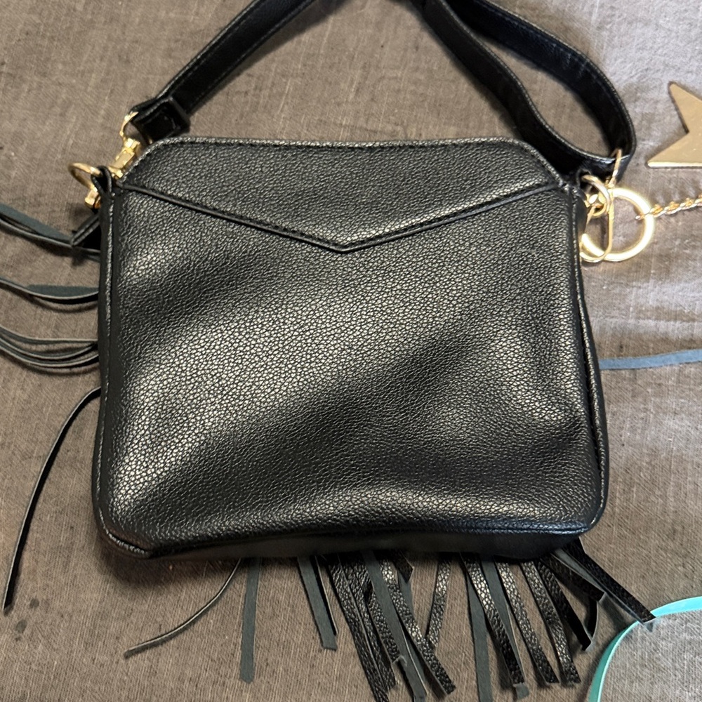 Black Fringe Studded Women's Bag - Picture 4 of 5